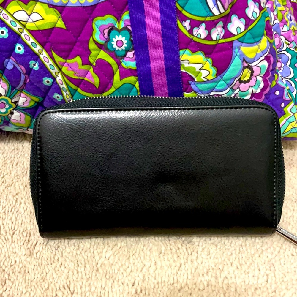 Faux leather card organizer